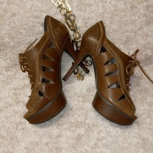 Gianni Bini Brown High Heel Sexy Platform